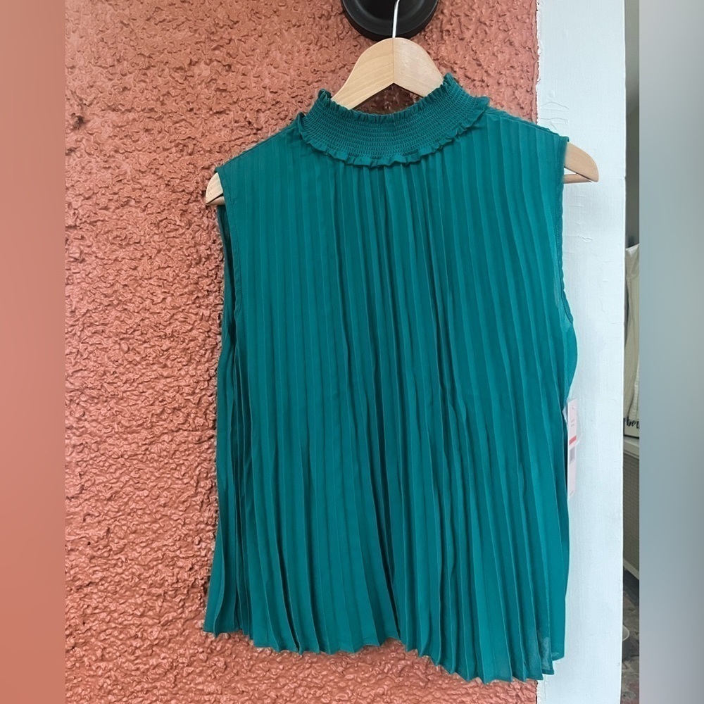 NWT Nanette Lepore Women's Pintuck Ruffle Mock Neck Sleeveless Blouse- XS